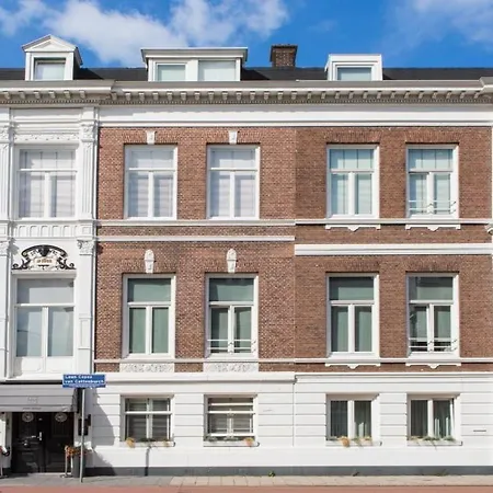 Stadsvilla Mozaic Hotell