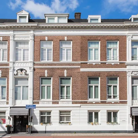 Hotell Stadsvilla Mozaic